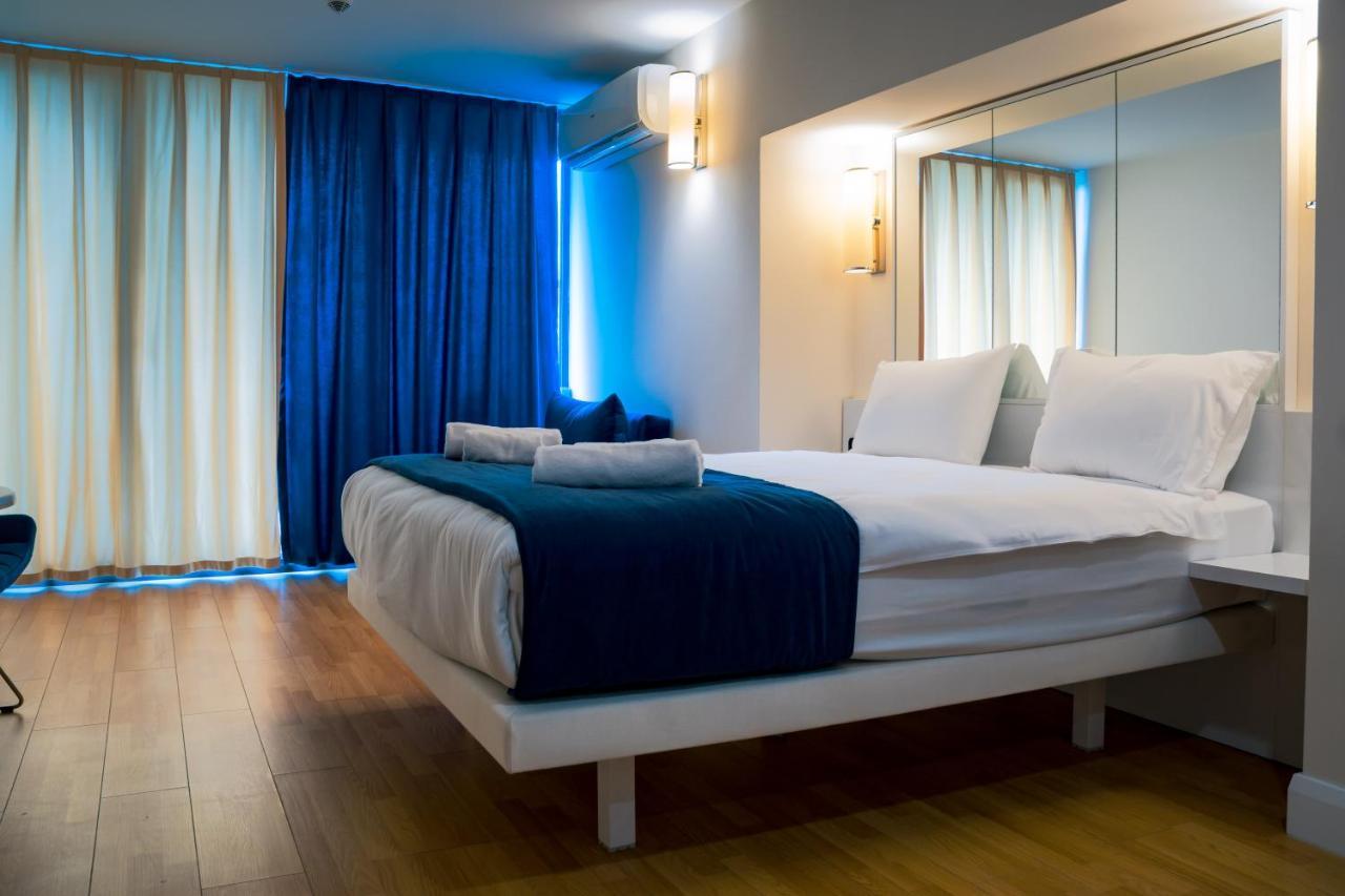 Orbi City - Aparthotel Near The Beach Батуми Экстерьер фото