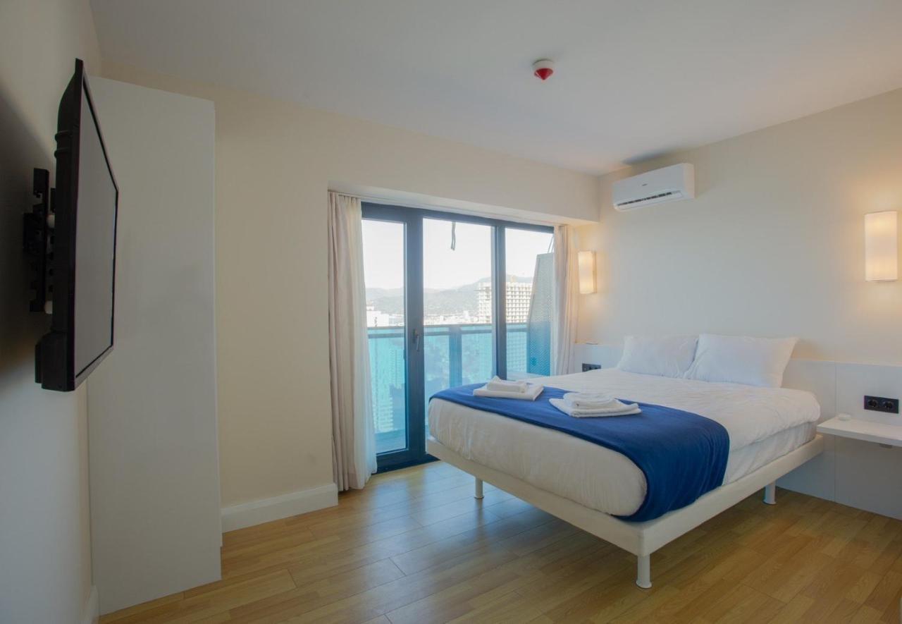 Orbi City - Aparthotel Near The Beach Батуми Экстерьер фото