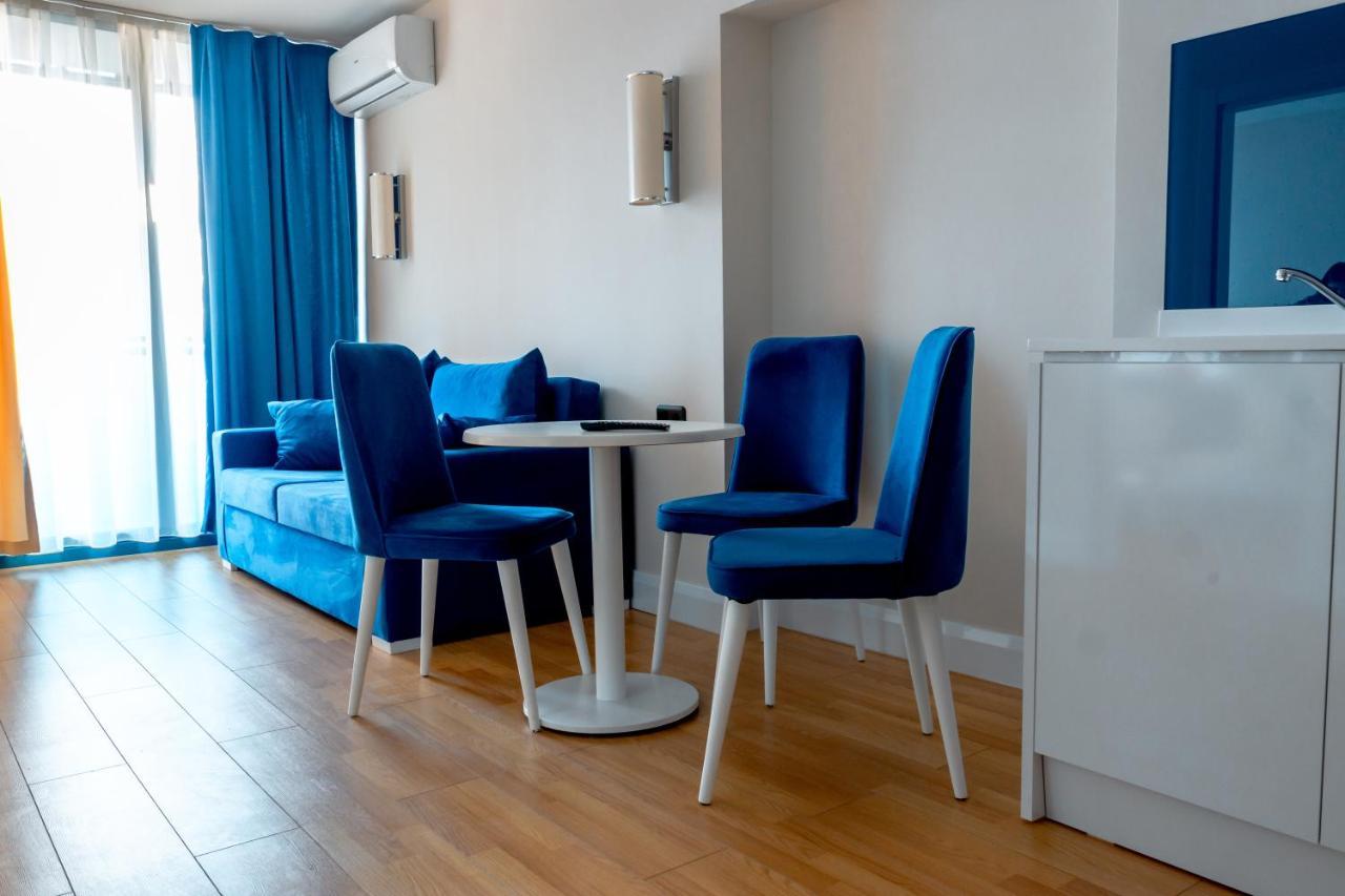 Orbi City - Aparthotel Near The Beach Батуми Экстерьер фото